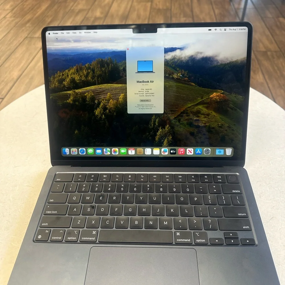 MacBook Air M2